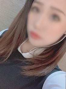 尼妻 サユさん