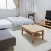 The Mostからの写真投稿 - 個室待機所