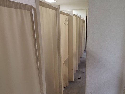 全30部屋の個室待機！