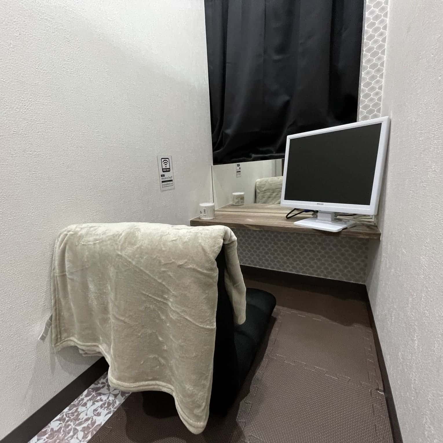 くつろぎやすい個室待機室です！