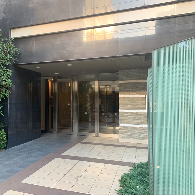 マンション寮は全て築浅のオートロック完備です