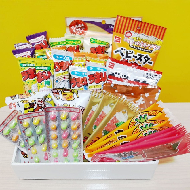 ●お菓子食べ放題
