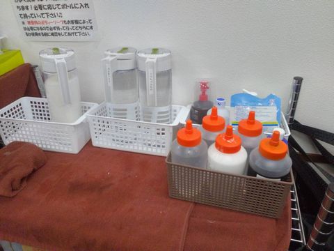 オイルやうがい薬など補充スペースも使いやすく♪